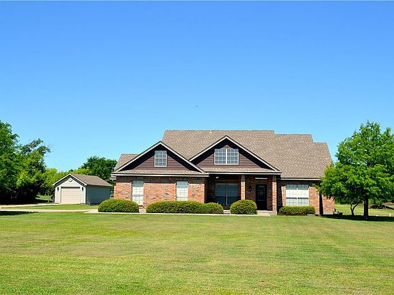 2nd image of 10859 Lakecrest Dr