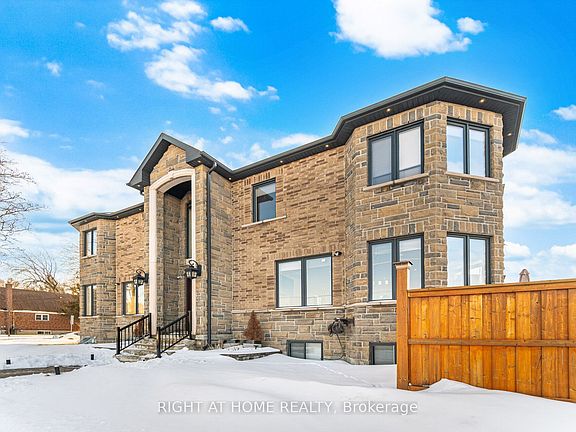 2nd image of 386 Kennedy Rd