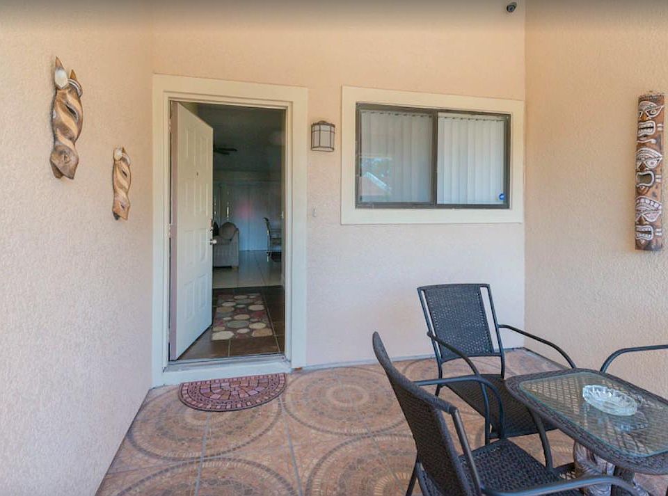 1st image of 1095 Soria Ave