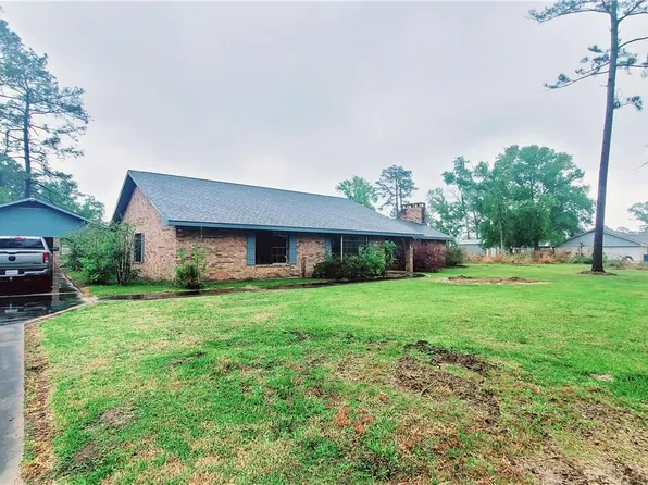 948 Smith St, Dequincy, LA 70633