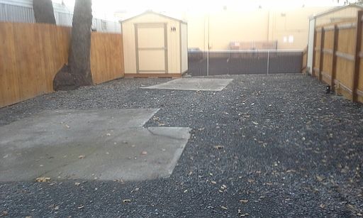 2nd image of 1565 Siskiyou Blvd Spc 38