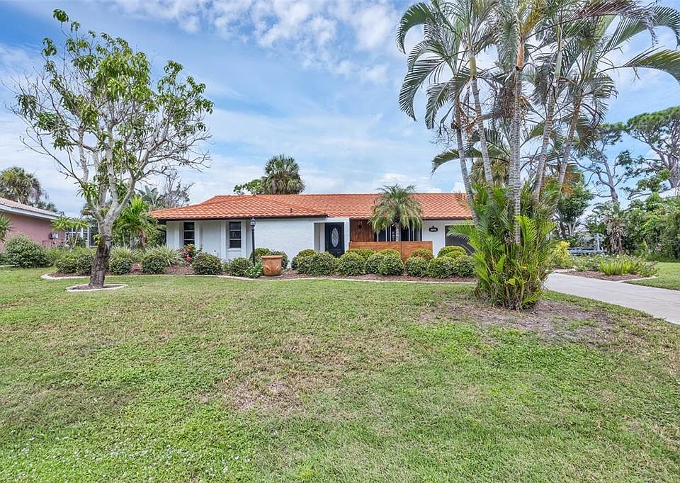 1st image of 4696 POMPANO STREET