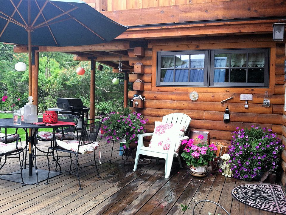 Back porch area
