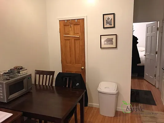 Rented by Bapple | media 7