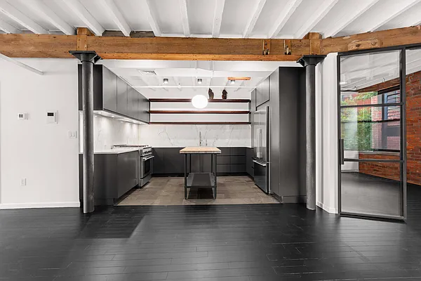 Kitchen, photo 2