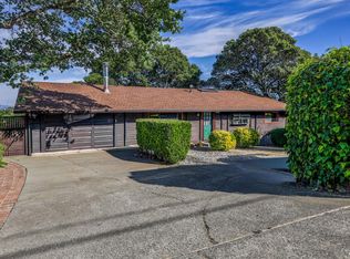 11 Green Point Ln, Novato, CA 94945