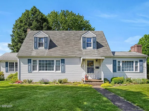 1139 Cherry St, Montoursville, PA 17754