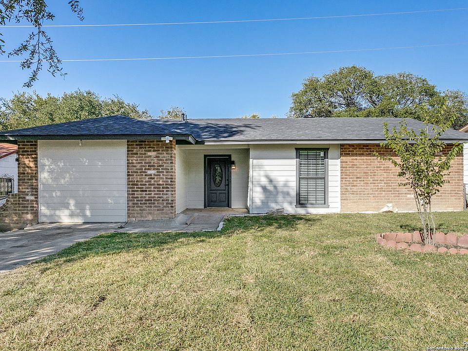 1st image of 5223 Hemphill Dr