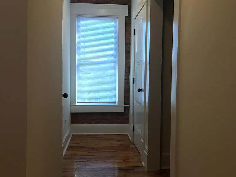 208 Dakota Ave #208 — Photo 14