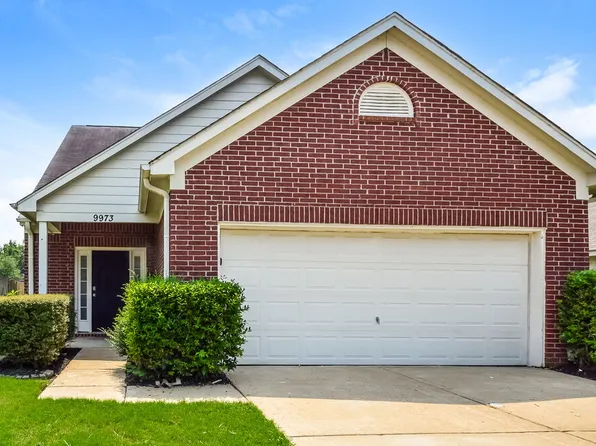 9973 Fox Run Dr, Olive Branch, MS 38654