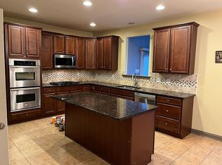 14 Brennan Way, Hillsborough, NJ 08844