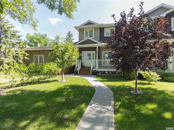 1413 Cairns AVENUE, Saskatoon, SK S7H 2H3