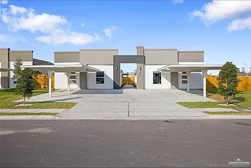 3300 Whetstone #3 Photo 1