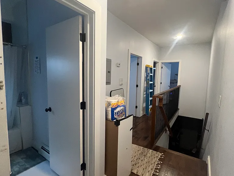 397 Woodlawn Ave #B — Photo 3