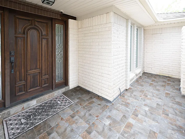 7546 Maple Tree Dr — Photo 6