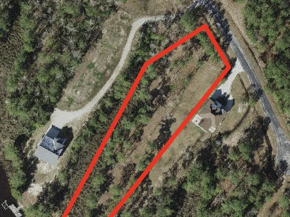 86 Breakwater Drive, Bath, NC 27808