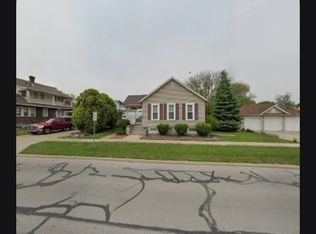 111 E 6th St, Pt Clinton, OH 43452