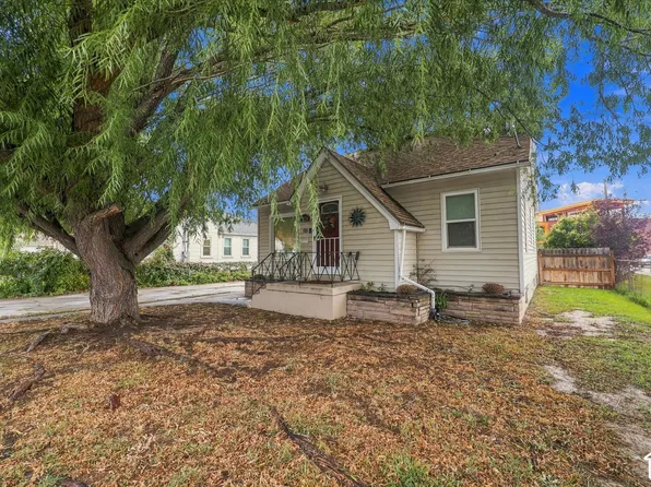 7856 S Pioneer St, Midvale, UT 84047
