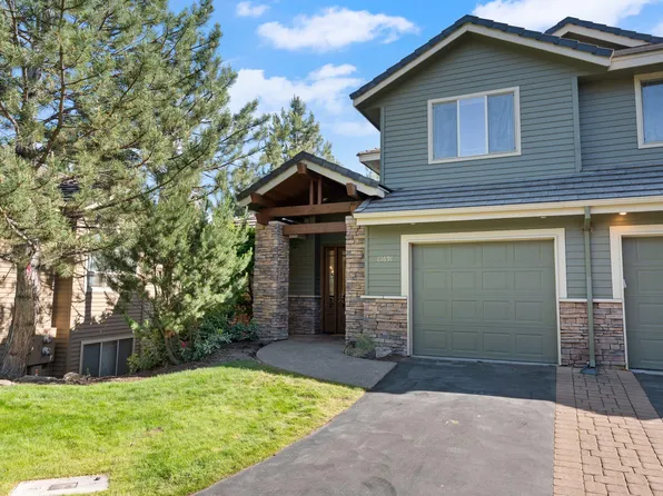 61691 Metolius Dr, Bend, OR 97702