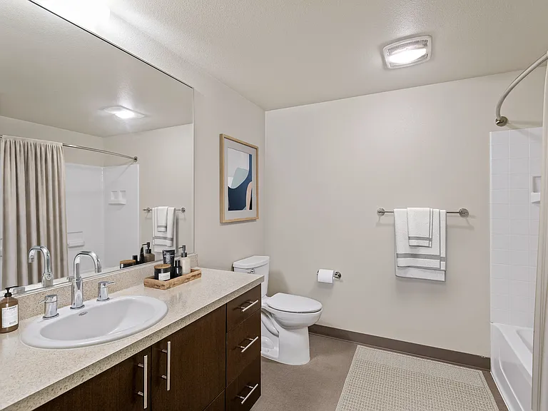 Allez Apartments — Photo 7