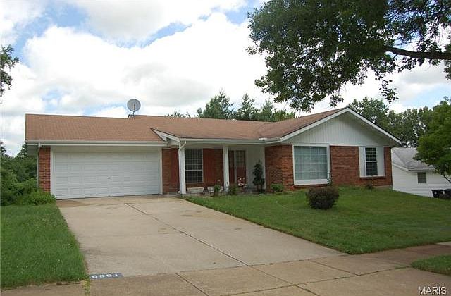 1st image of 6801 Chilham Dr