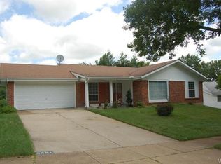 6801 Chilham Dr, Florissant, MO 63033