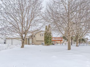 7261 Unity Ave, Centerville, MN 55038