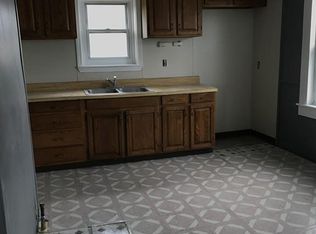 129 Baker St #3, Fall River, MA 02721