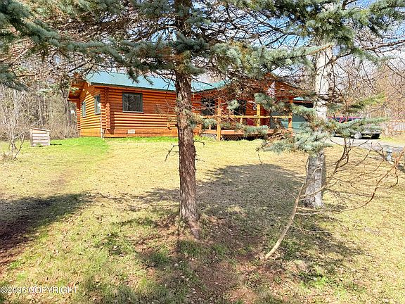 2nd image of 49066 Heights Ln