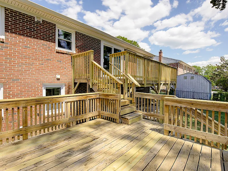 6417 Kaine Dr — Photo 47