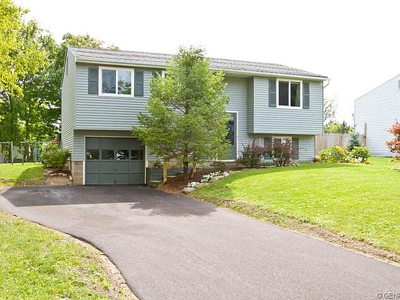 NEW BLACK TOP DRIVEWAY 2016