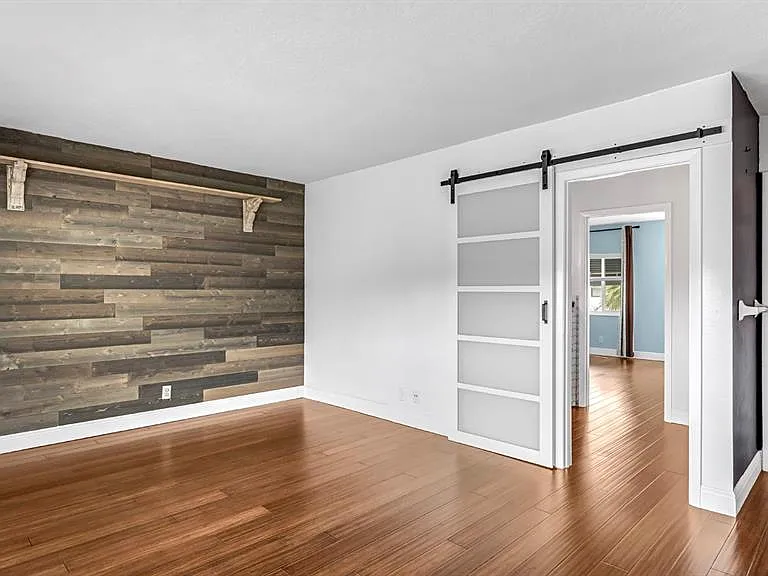 7 Emerald Ct — Photo 22