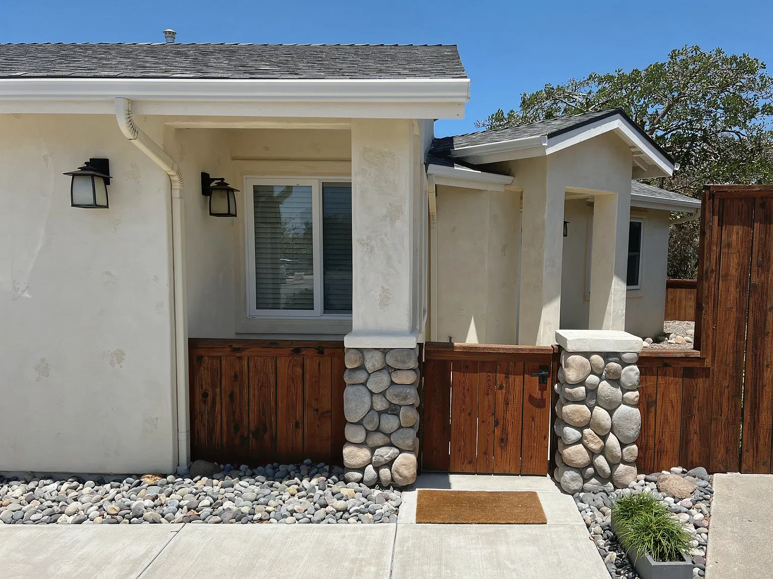 1 bed, 500 sqft, $2,500 — Photo 1