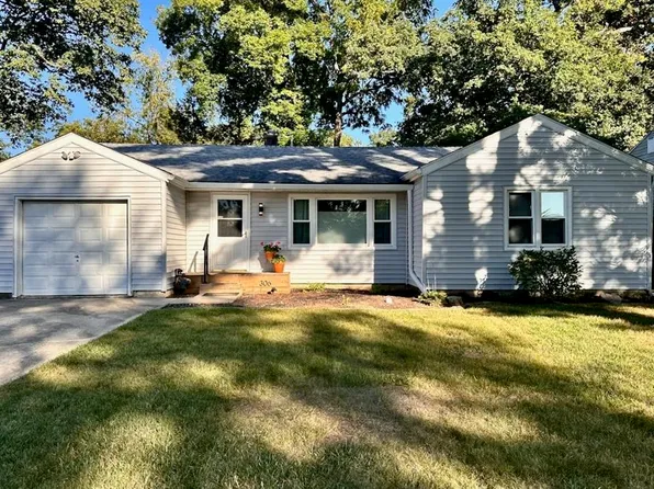 306 S Schroeder Rd, Muncie, IN 47304