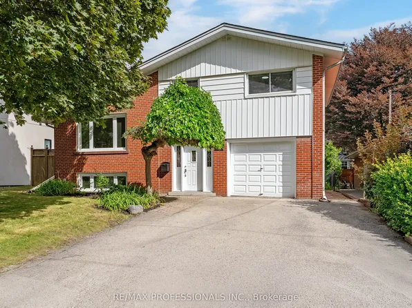 89 Glen Agar Dr, Toronto, ON M9B 5M3