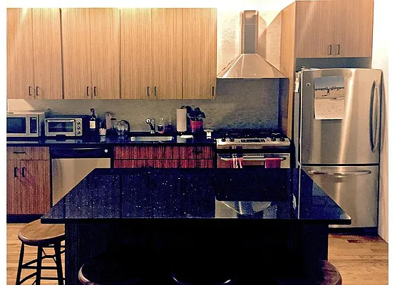 Rented by Warburg | media 23