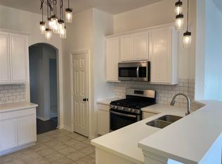 12008 Shadybrook Dr, Fort Worth, TX 76244