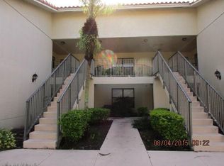 1680 Windorah Way APT E, Royal Palm Beach, FL 33411