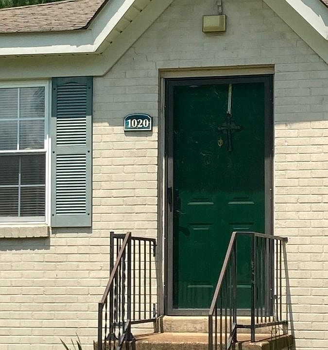 1st image of 1020 Garden Meadows Dr