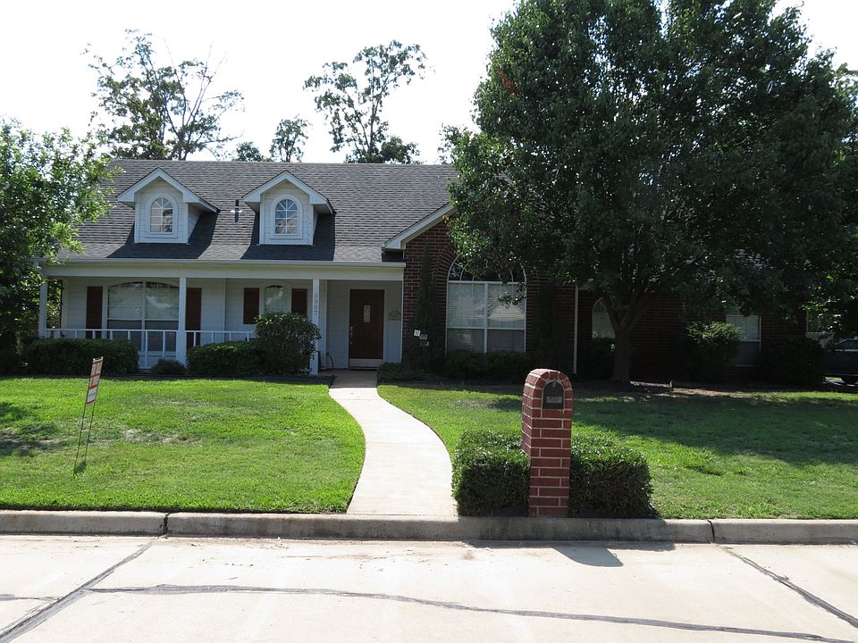 1st image of 5907 Deerwood Dr