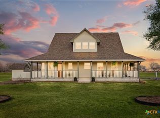 227 Ski Plex Dr, Seguin, TX 78155