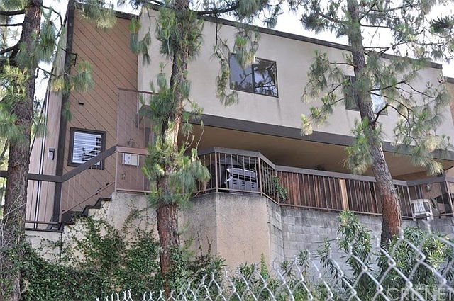 1st image of 341 Harvey Dr APT 1