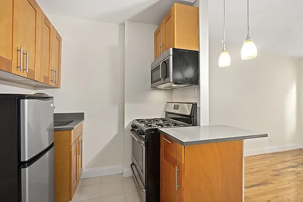 Rented by Compass | media 8