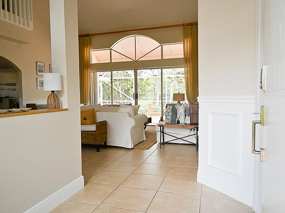 3rd image of 12828 Meadowbreeze Dr