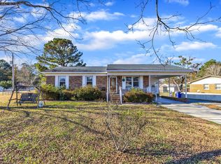 201 Barbour Rd, Smithfield, NC 27577