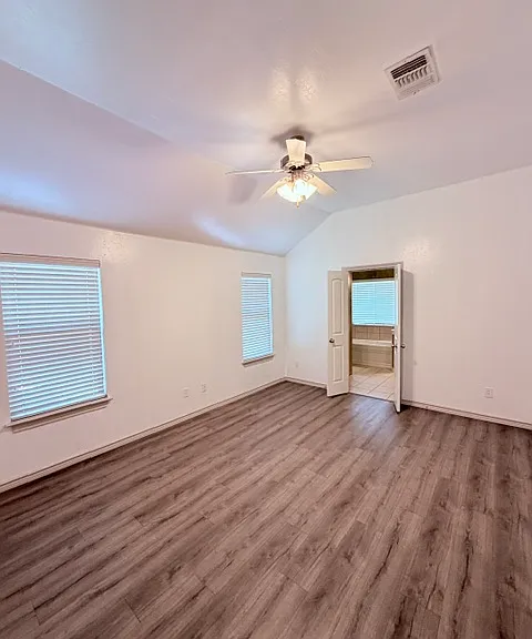 2412 Rookhaven Ln — Photo 11