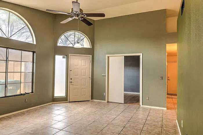 3039 W Calle Levante — Photo 6