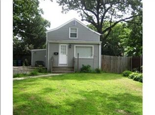 56 Uphill Ave, Warwick, RI 02886