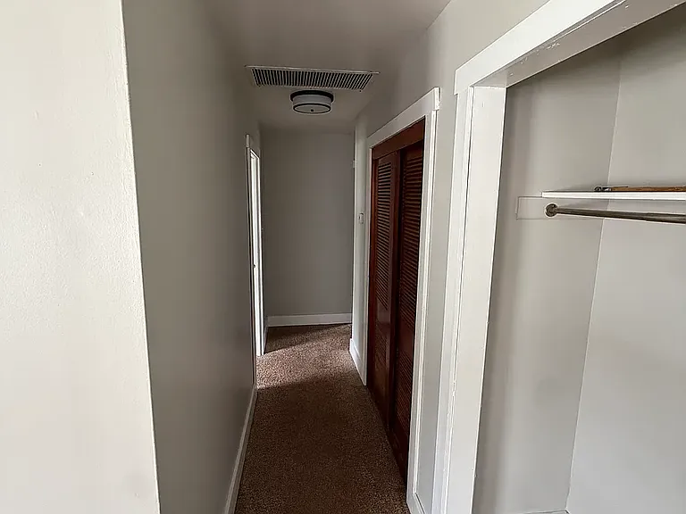 503 N Harrison St — Photo 7