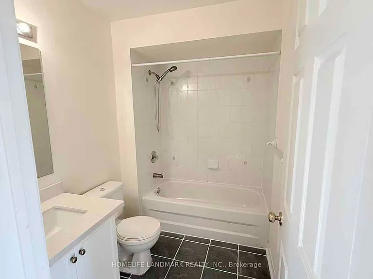 8 Cox Blvd #20 — Photo 24